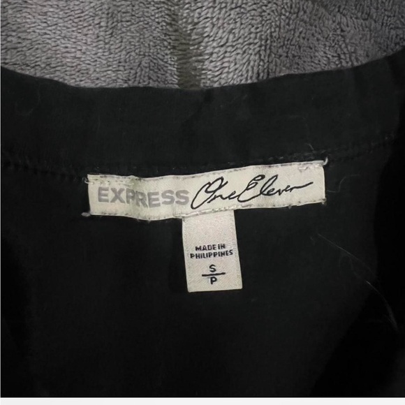 Express Tank Top with Fishnet Panel - Picture 3 of 4